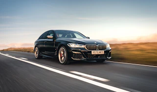BMW M550i