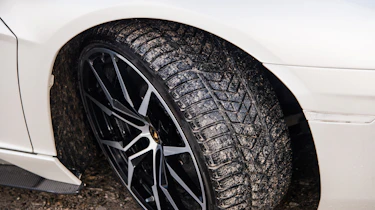 Pirelli winter tyres campaign - Lamborghini