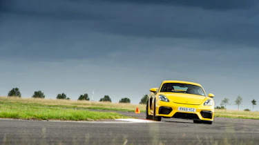 Porsche 718 Cayman GT4 track