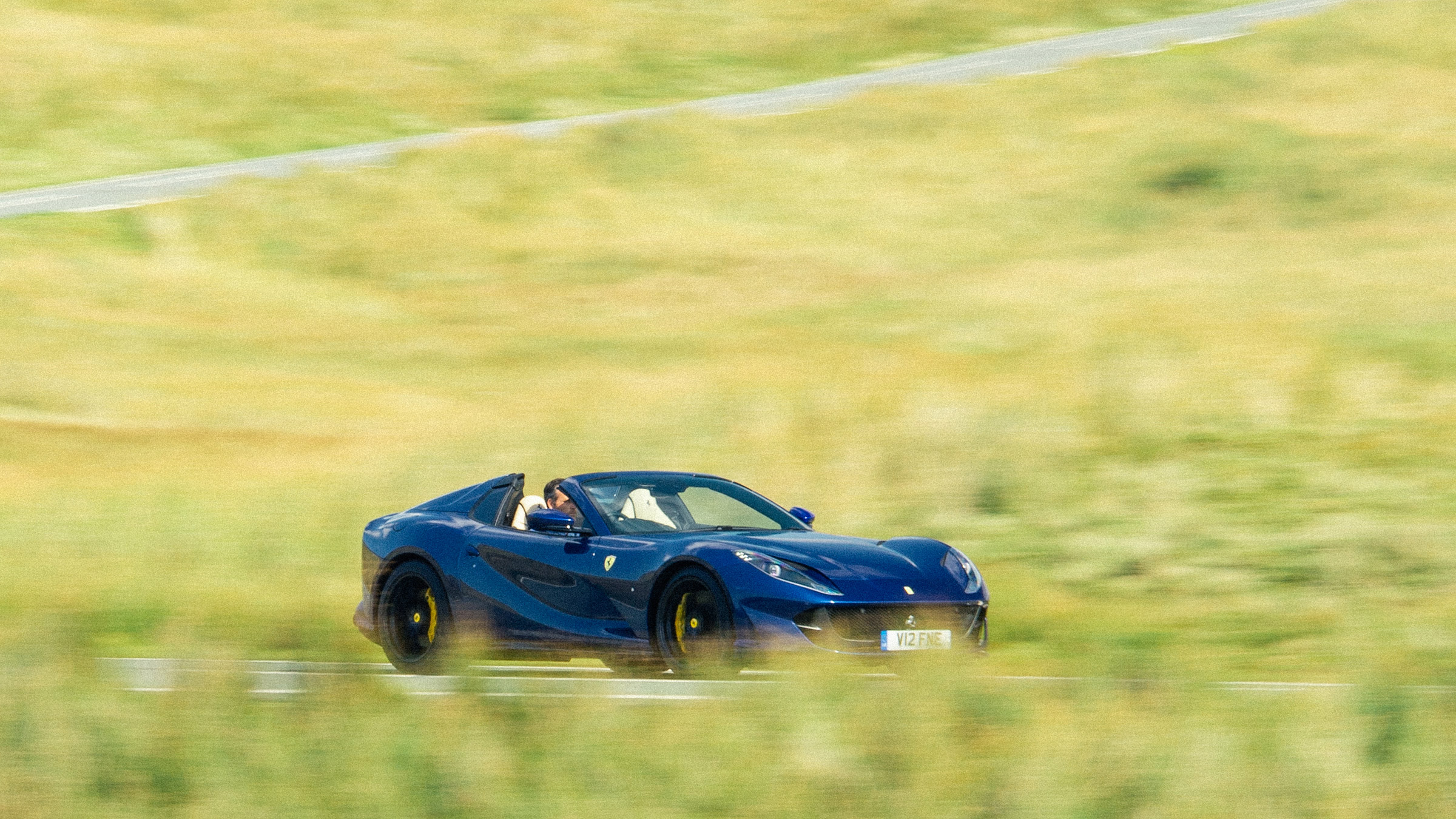 Ferrari 812 GTS TDF blue - front