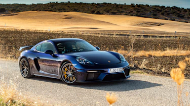 Porsche 718 Cayman GT4 static