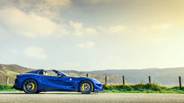 Ferrari 812 GTS TDF blue - profile static