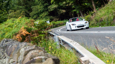 Honda S2000 icon - front cornering