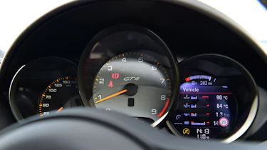 Porsche 718 Cayman GT4 dials