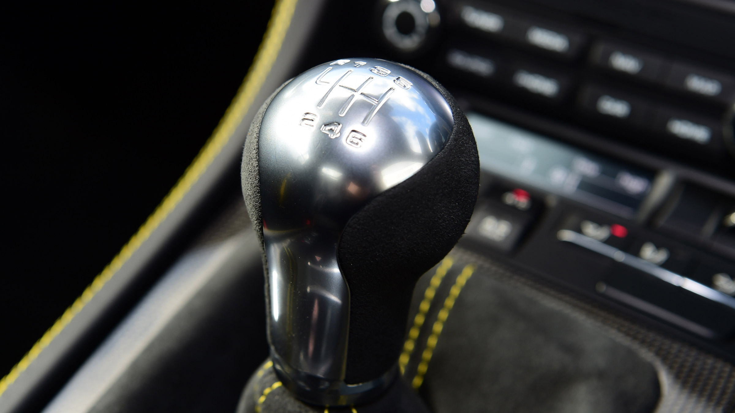 Porsche 718 Cayman GT4 transmission