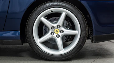 Ferrari 550 Maranello wheel