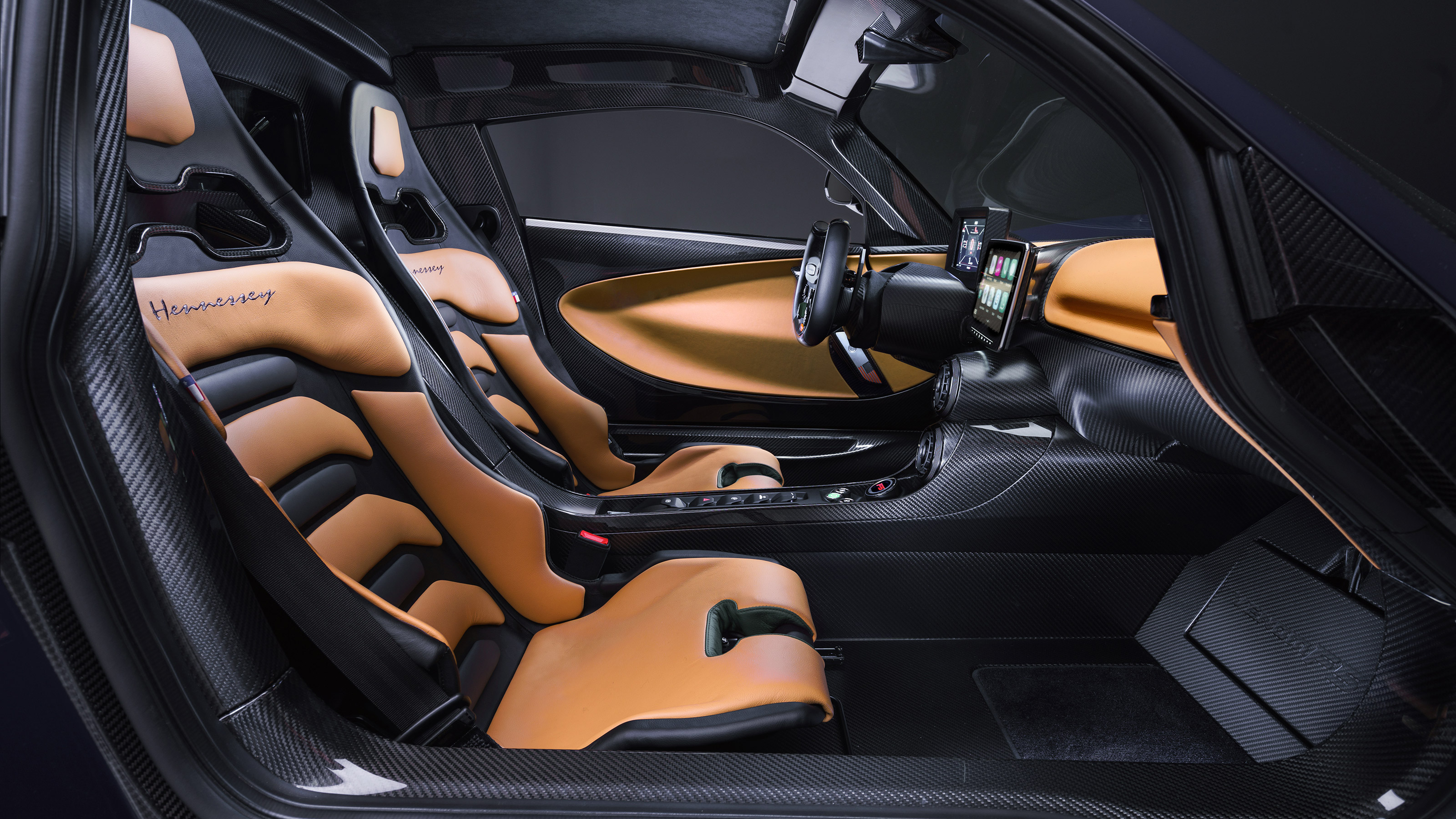 Hennessey Venom F5 seats