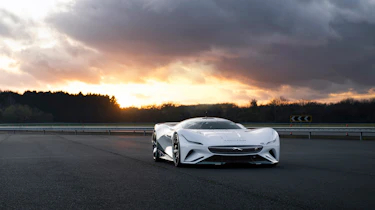 Jaguar Vision Gran Turismo SV Concept - quarter