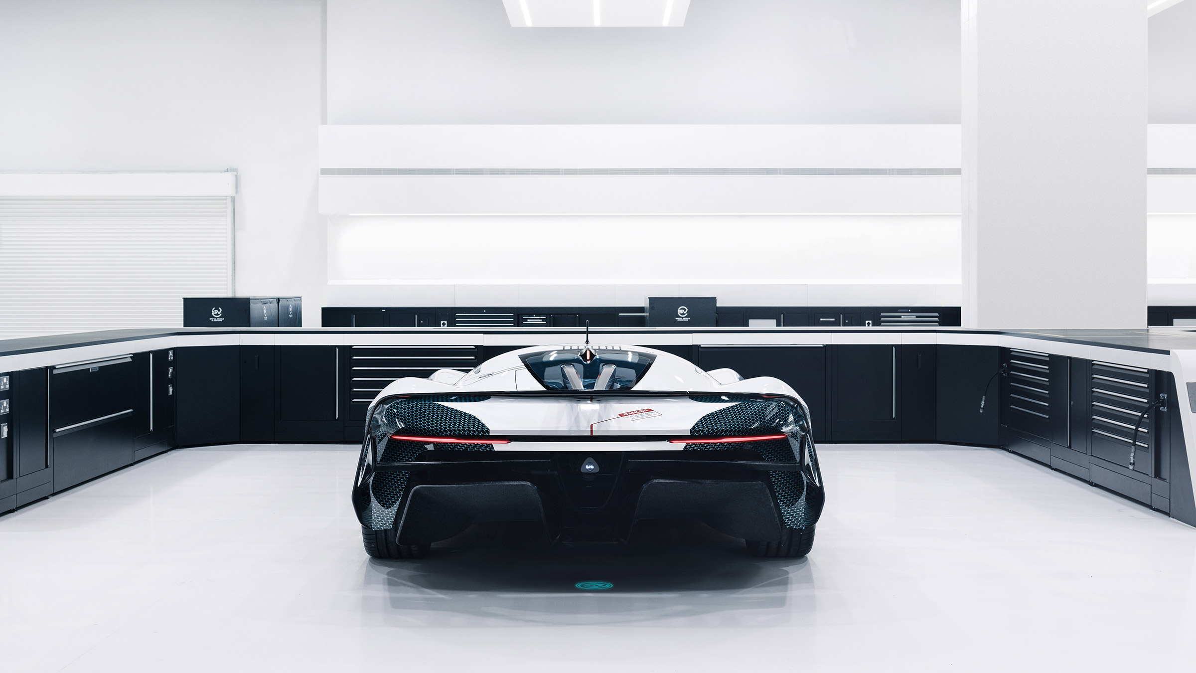 Jaguar Vision Gran Turismo SV Concept - rear