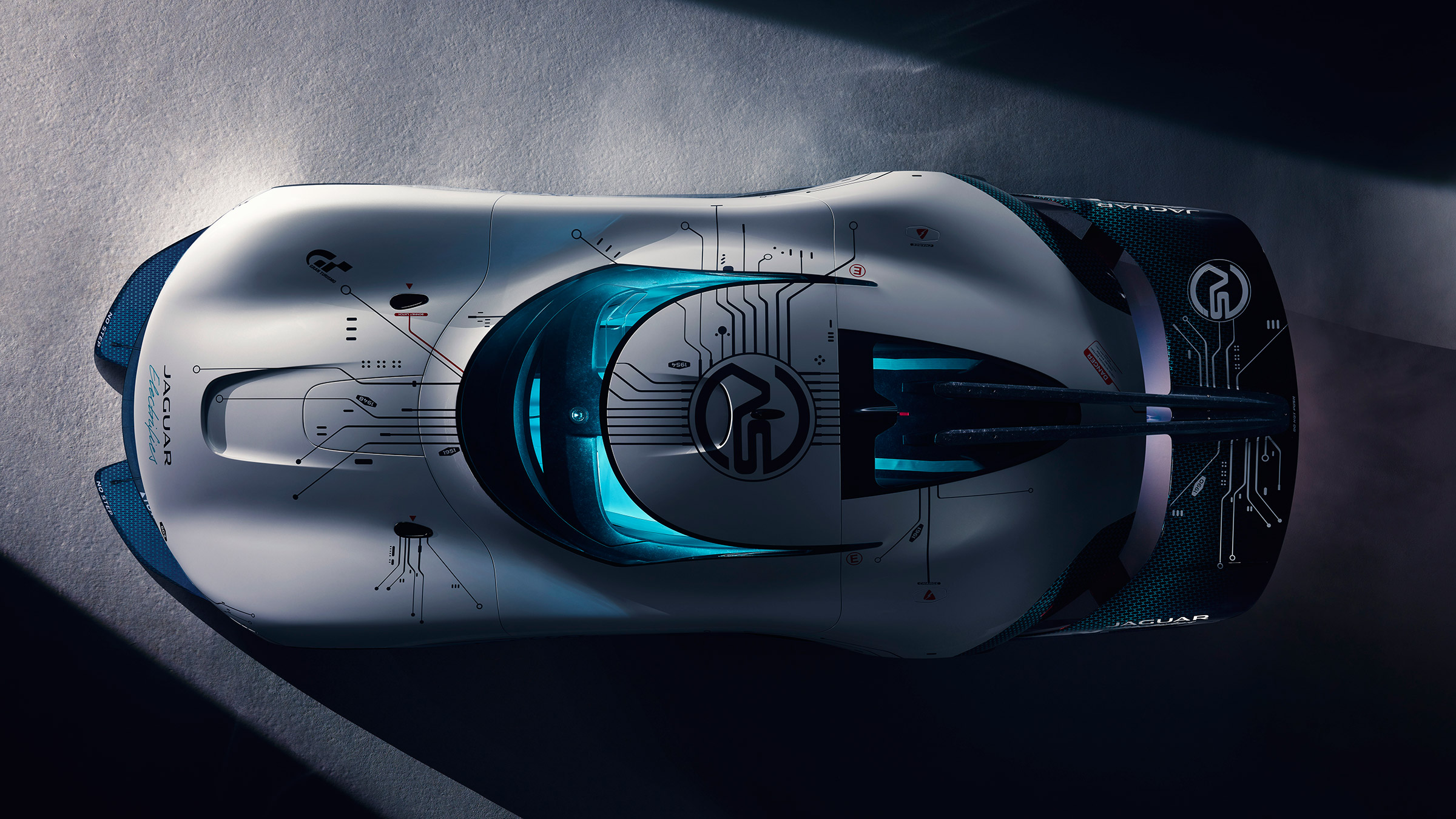 Jaguar Vision Gran Turismo SV Concept - top