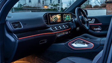 Mercedes GLS400d UK drive - cabin