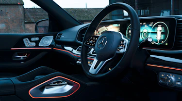 Mercedes GLS400d UK drive - interior