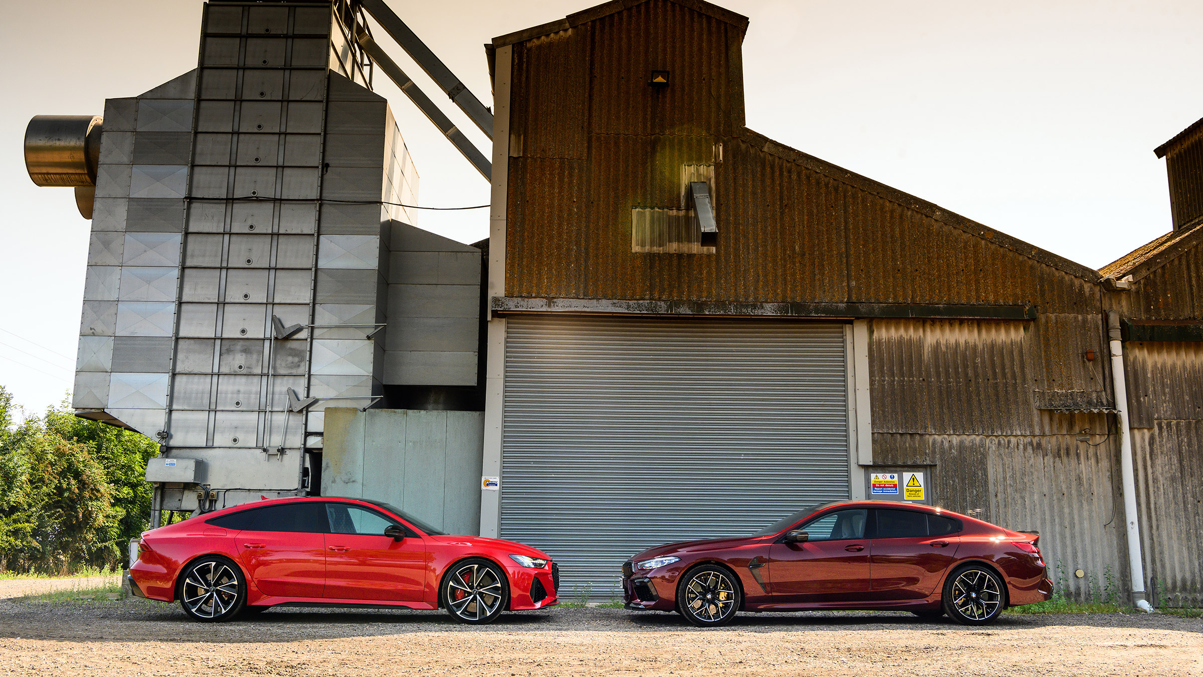 Audi RS7 vs M8 Comp GC - side static