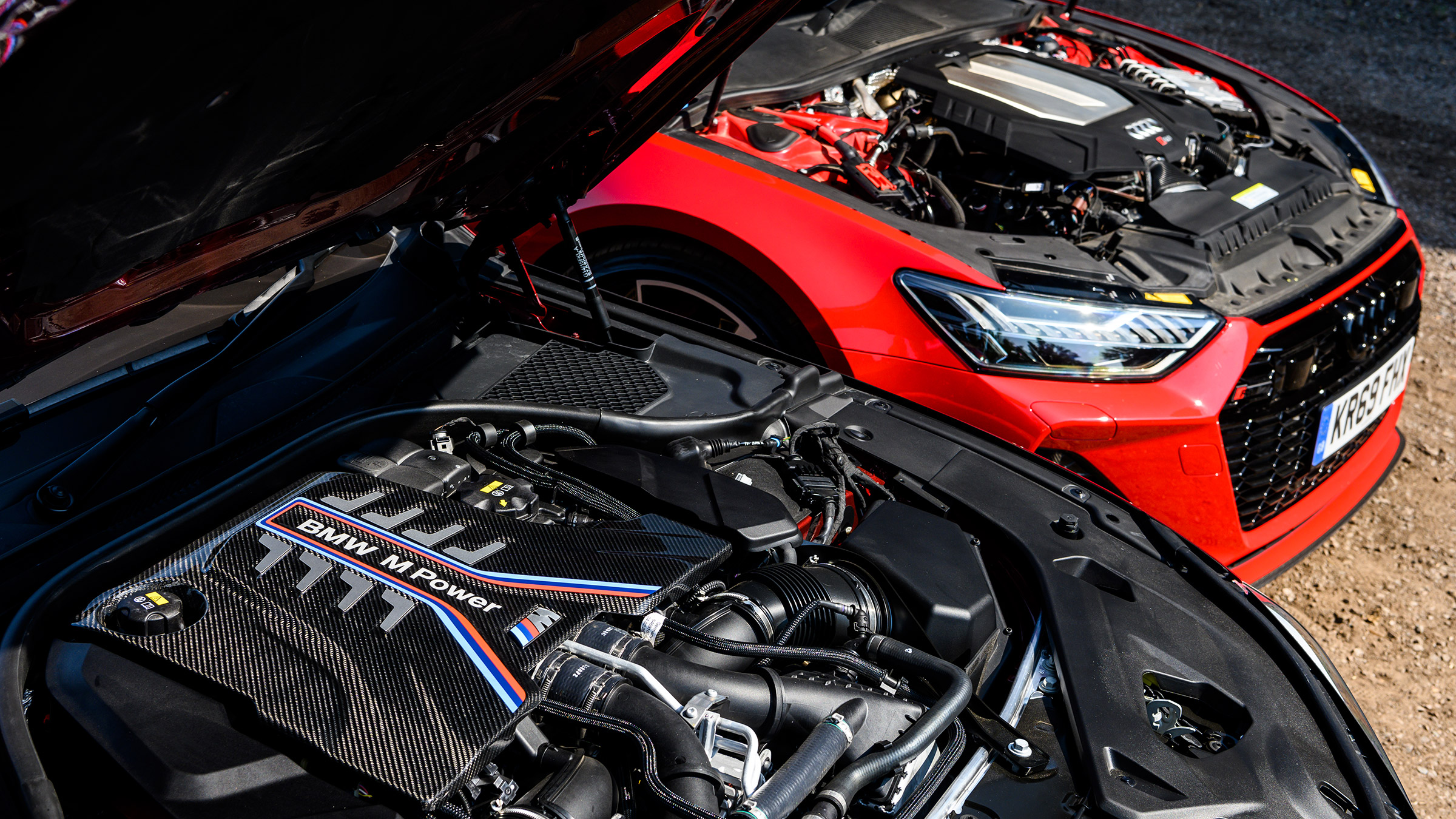 Audi RS7 vs M8 Comp GC - engines