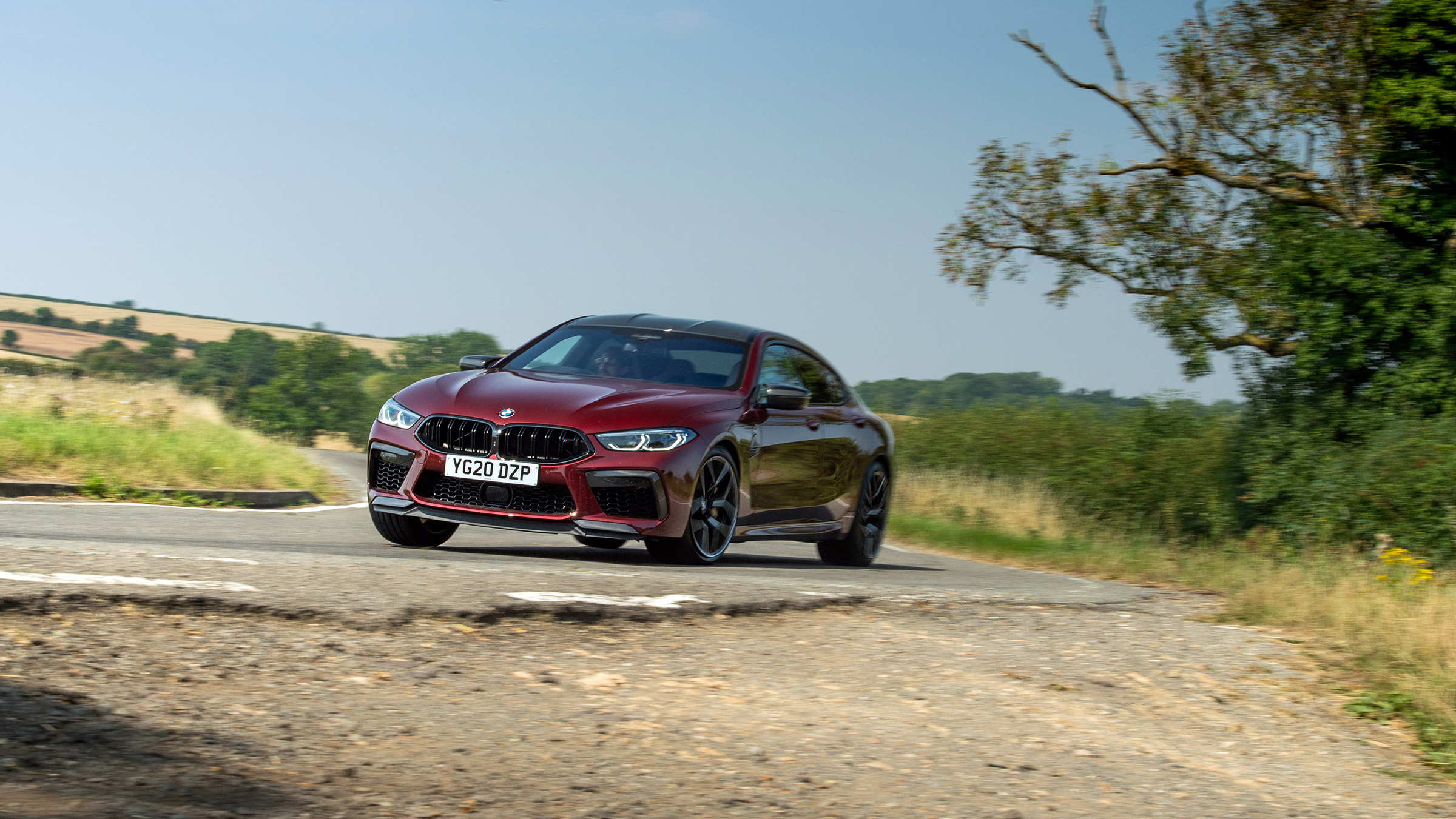 Audi RS7 vs M8 Comp GC - M8 cornering