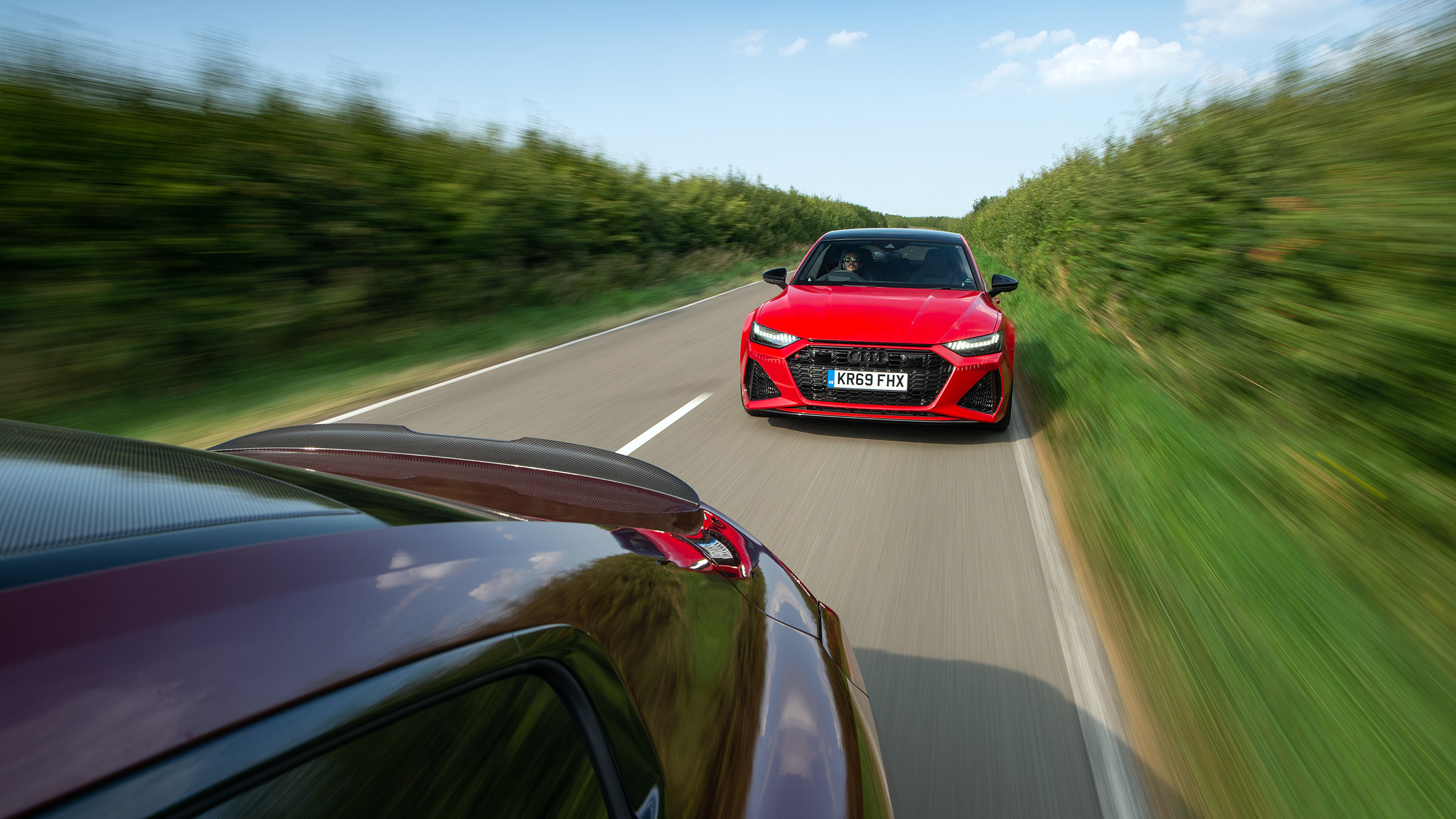 Audi RS7 vs M8 Comp GC - car to car