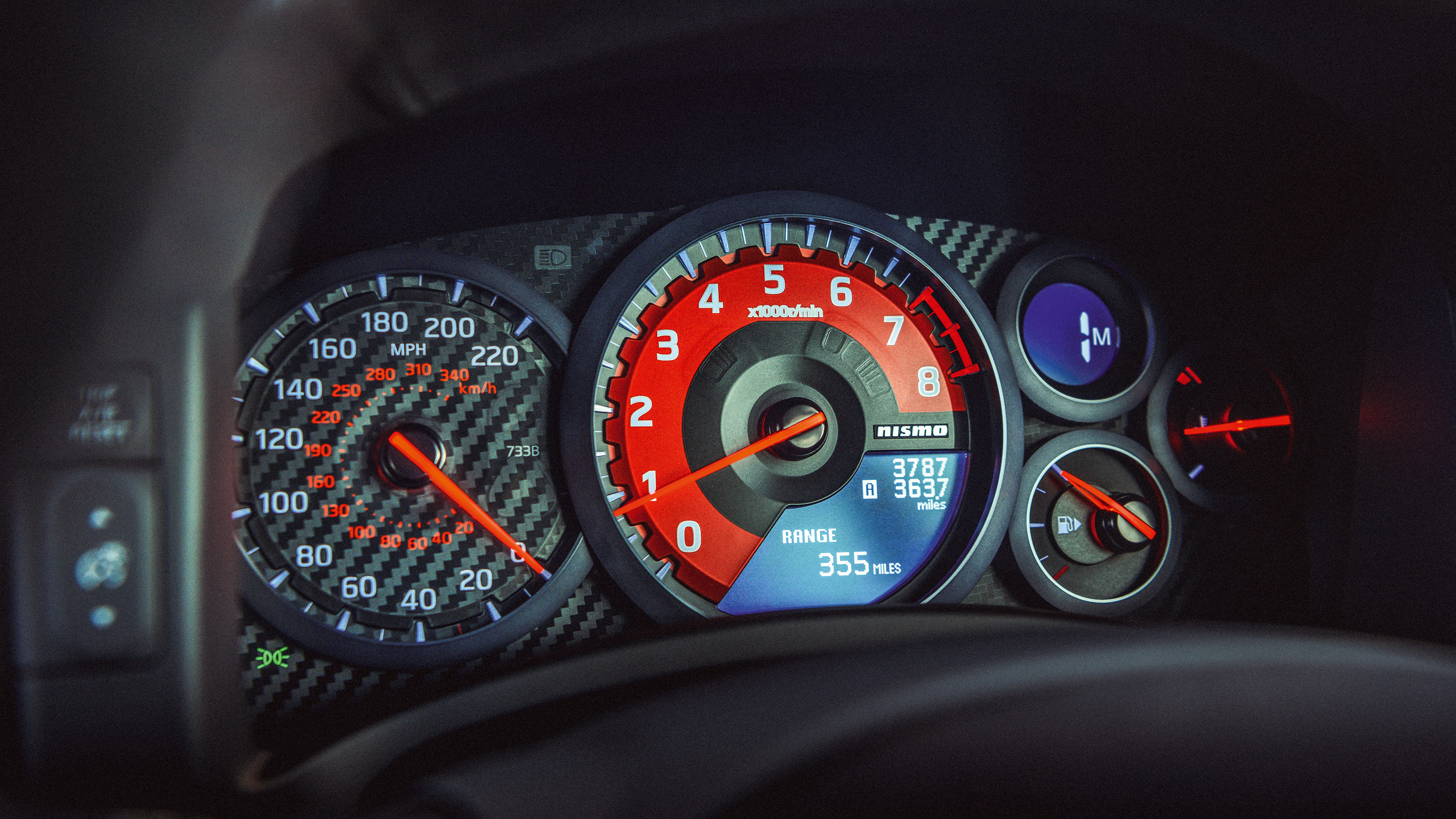 R35 Nissan GT-R Nismo dash
