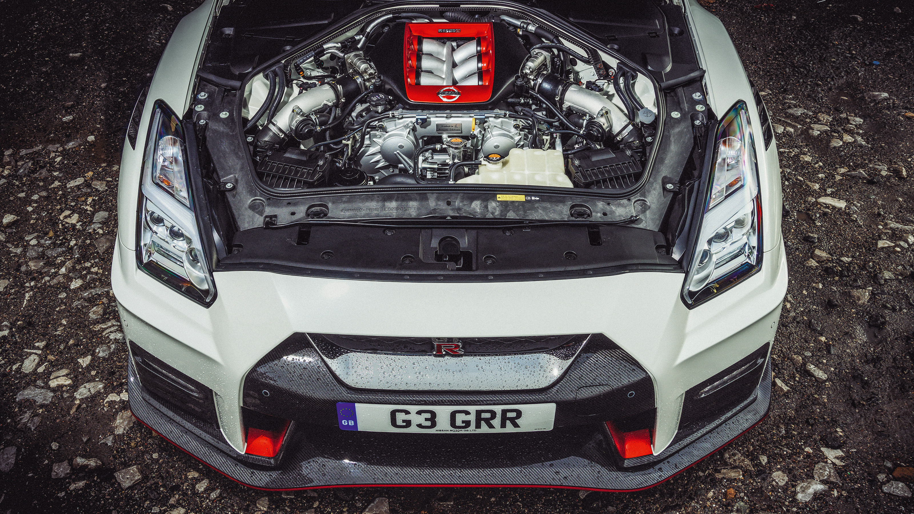 R35 Nissan GT-R Nismo engine bay