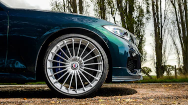 Alpina B3 Estate wheels