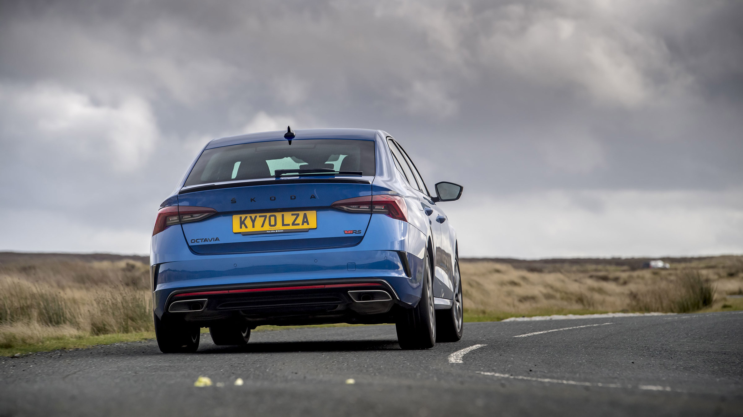 Skoda Octavia vRS iV review - rear cornering