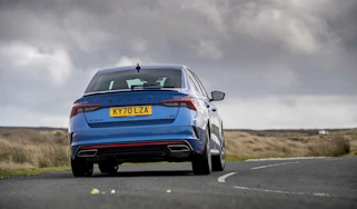 Skoda Octavia vRS iV review - rear cornering