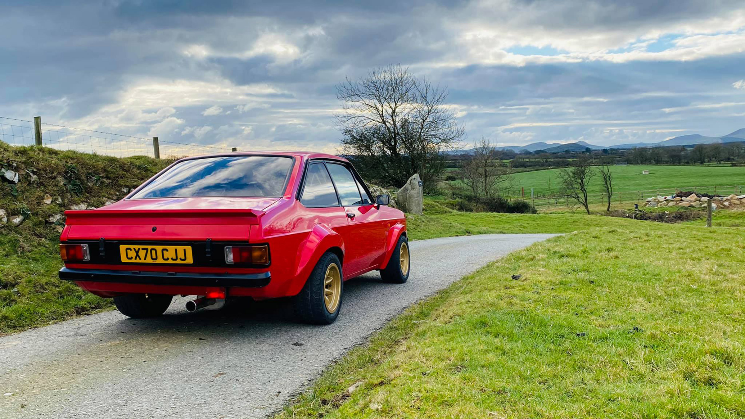 MST Mk2 Ford Escort Road &amp; Track