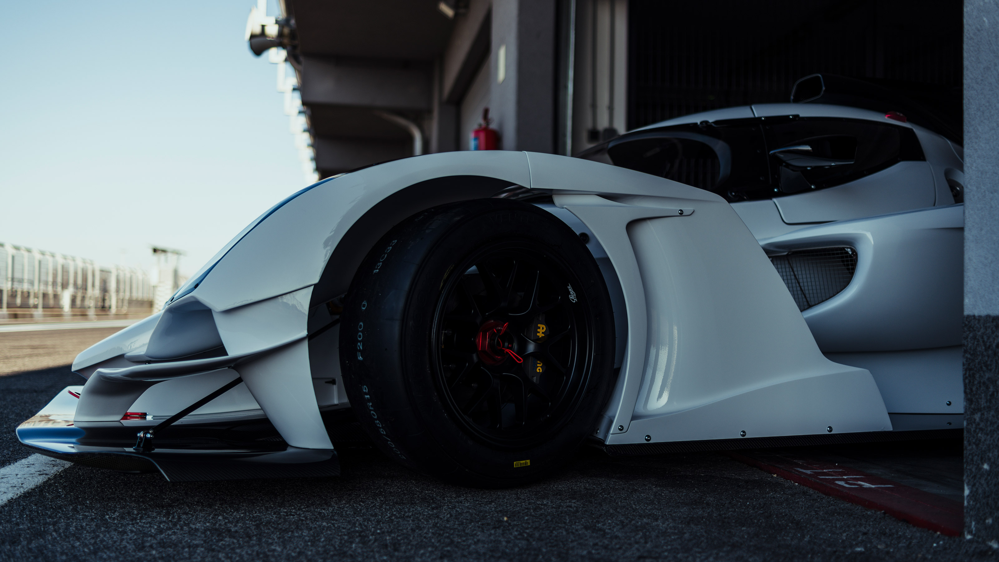 2021 Praga R1 wheel