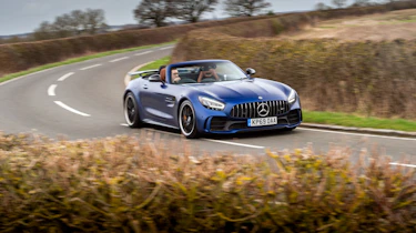 Mercedes-AMG GT R Roadster - 2021 cornering