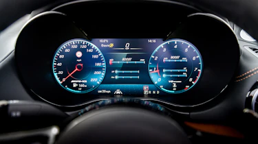 Mercedes-AMG GT Roadster - 2021 dials