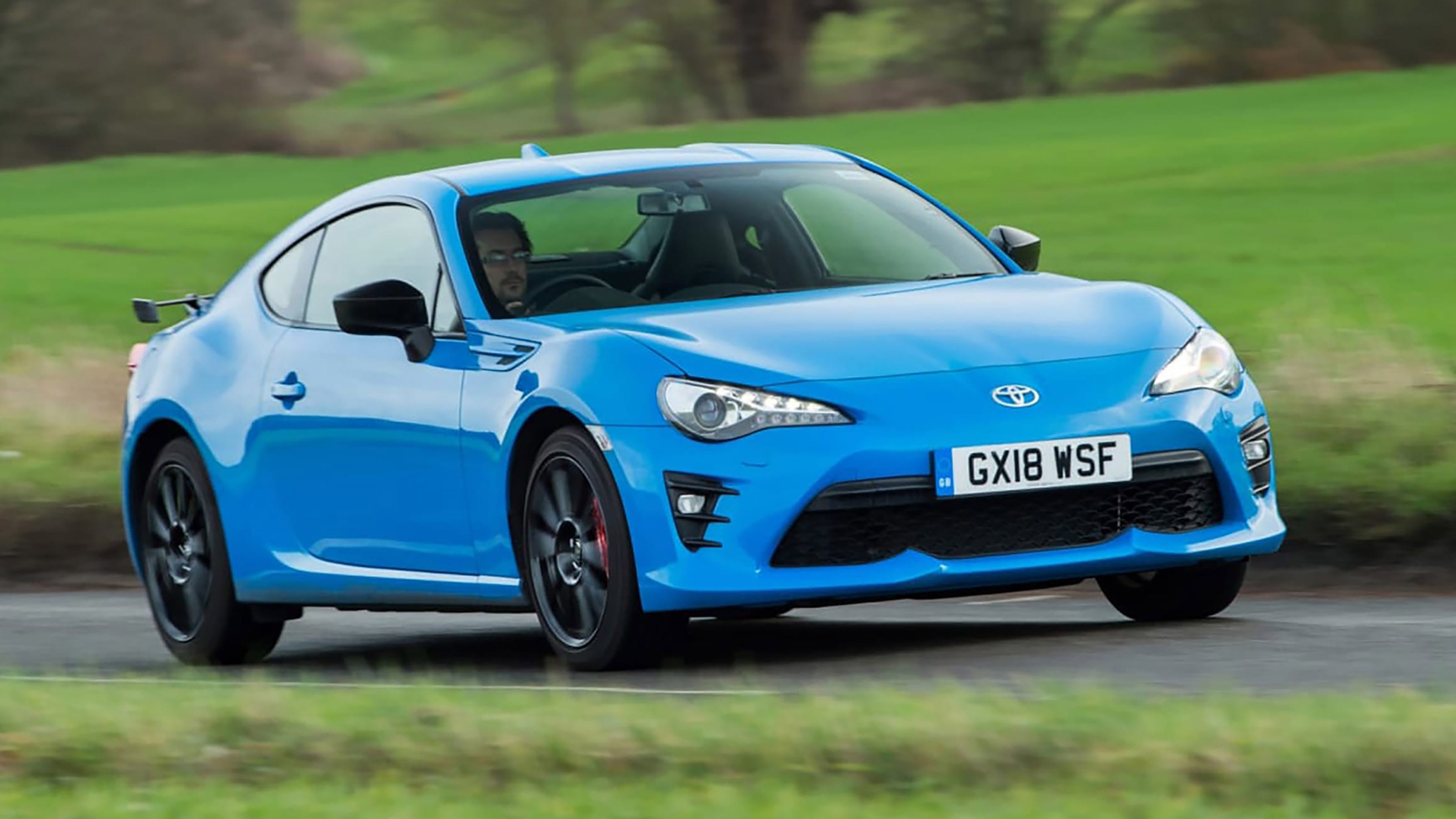 Best sports cars 2021