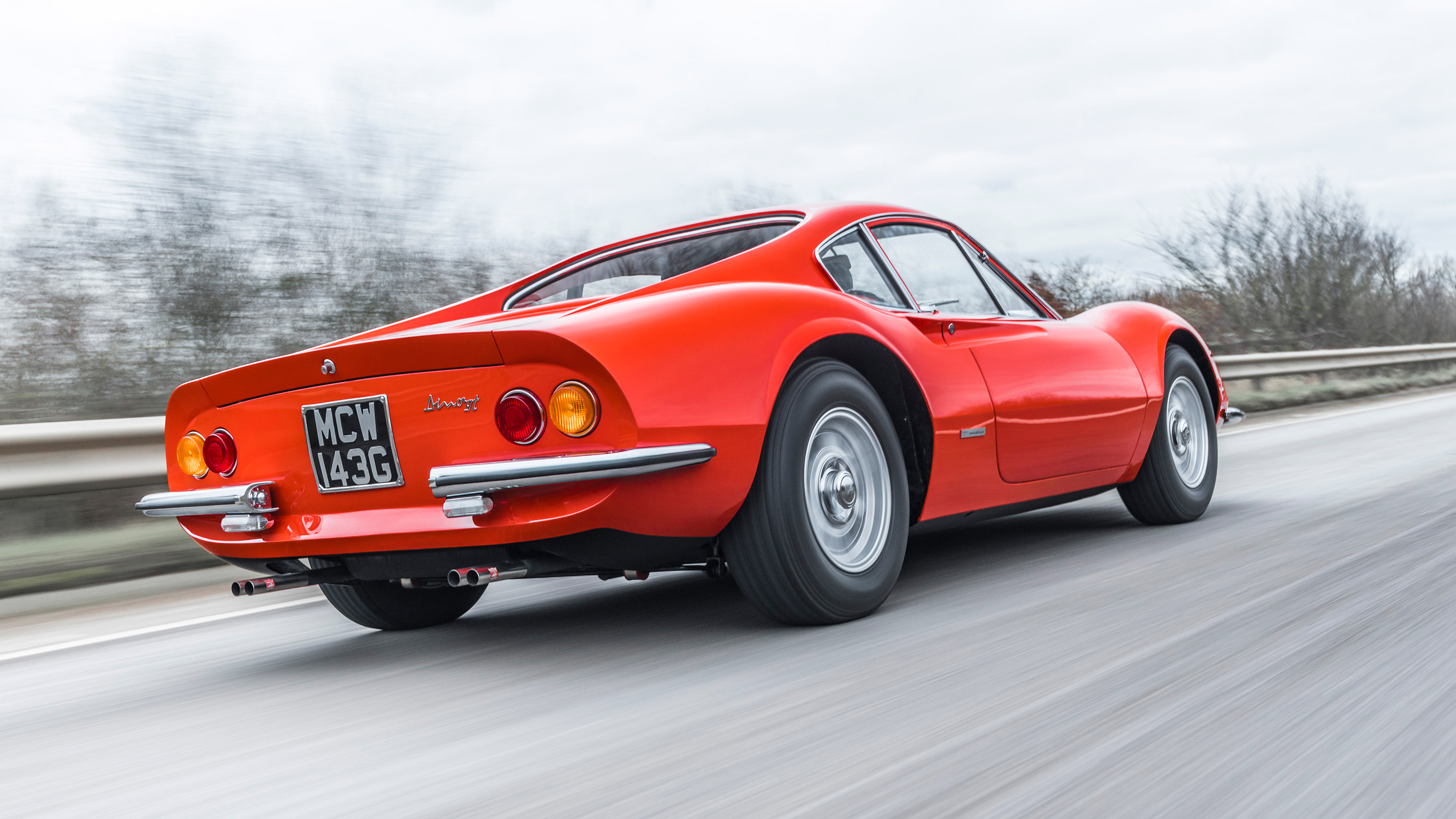 Ferrari Dinos go head-to-head