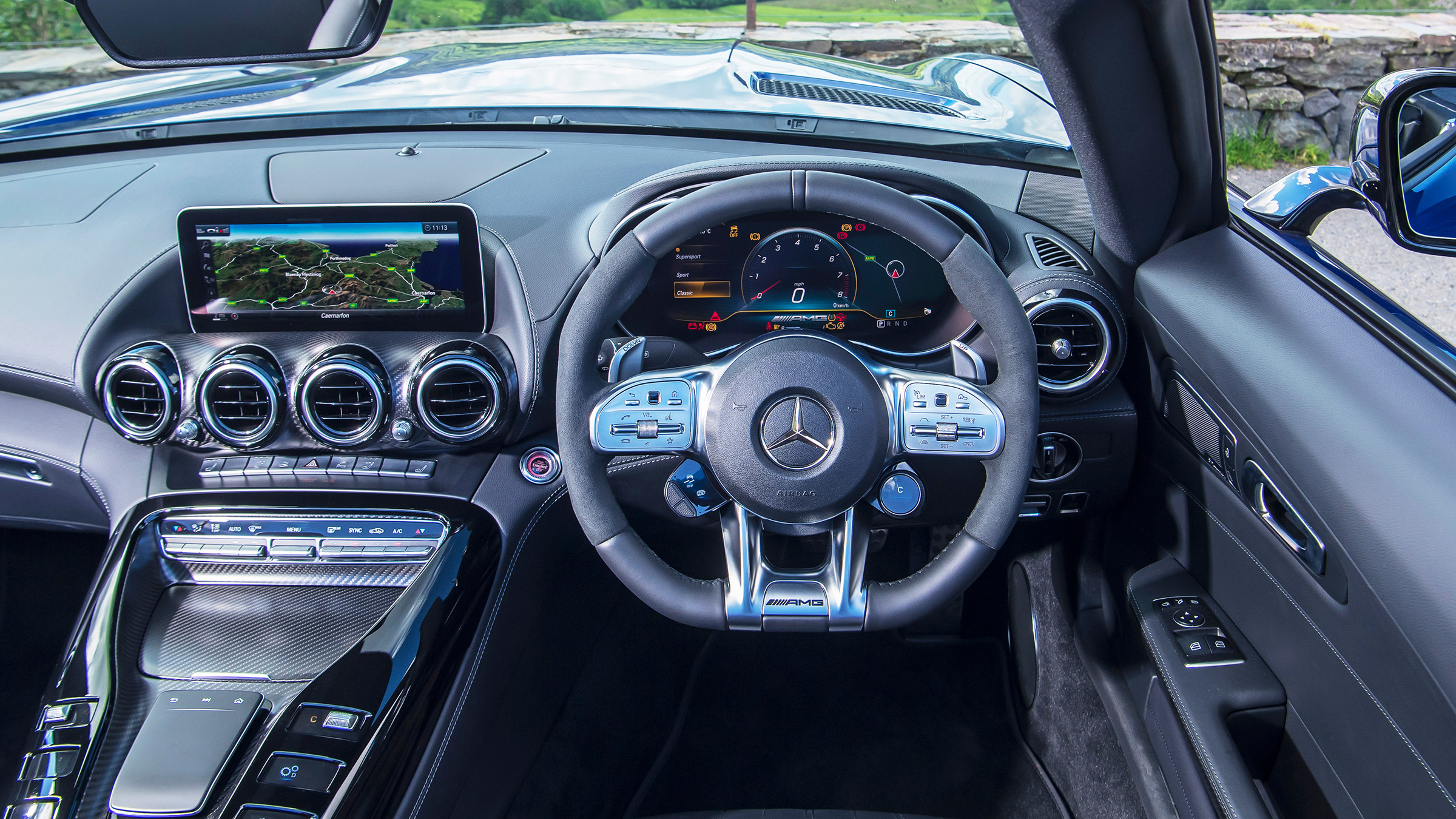 Mercedes-AMG GT Roadster - 2021 interior