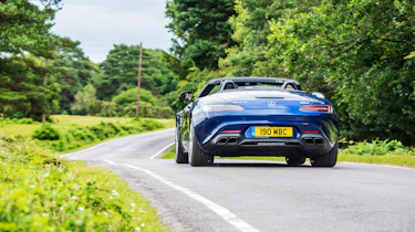 Mercedes-AMG GT Roadster - 2021 rear tracking