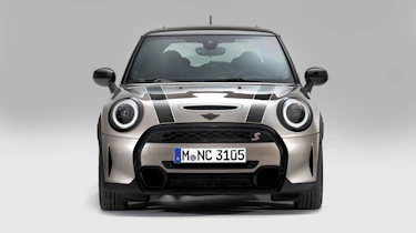Mini Cooper S 2021 - nose