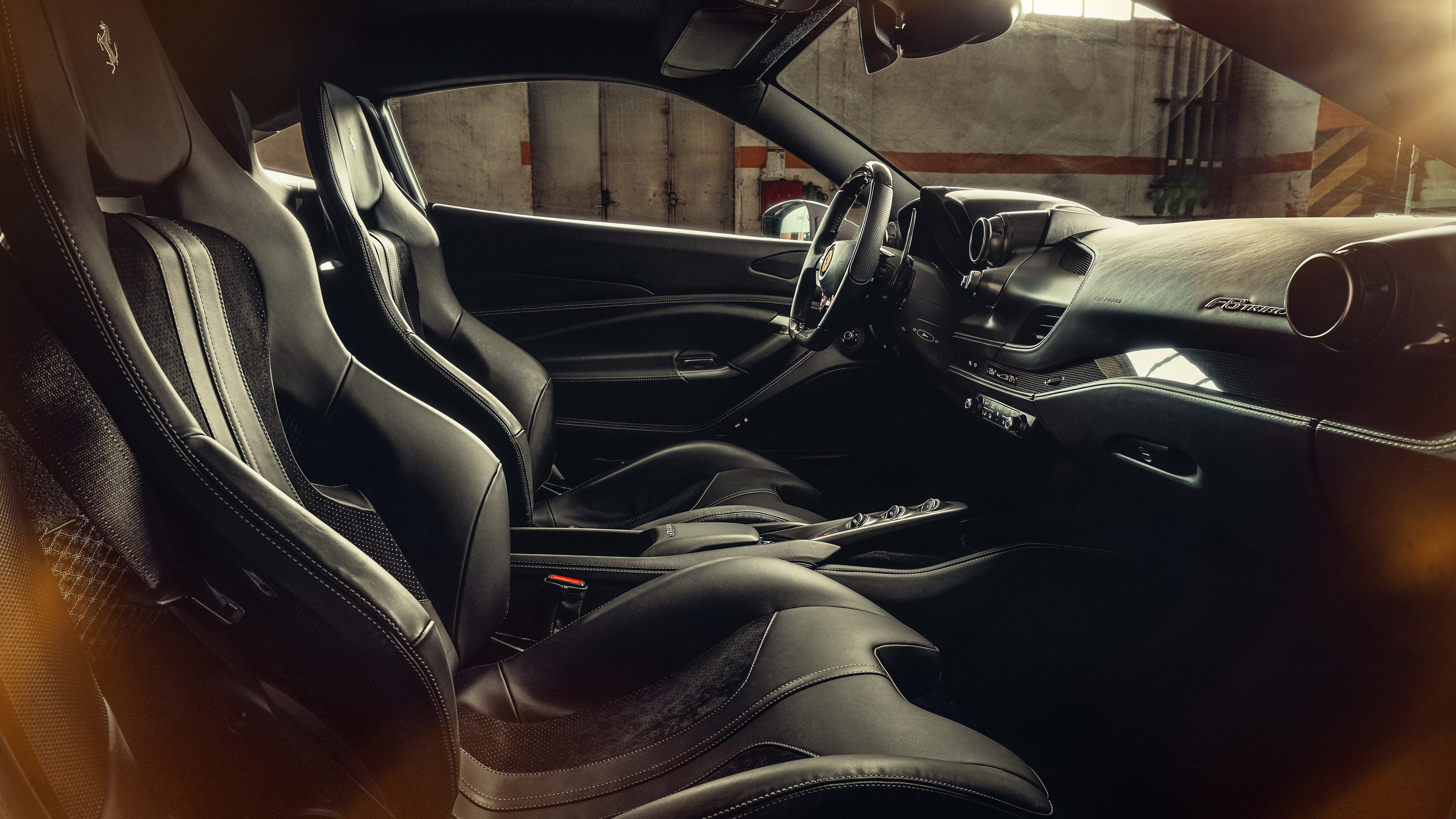Novitec Ferrari F8 Tributo interior