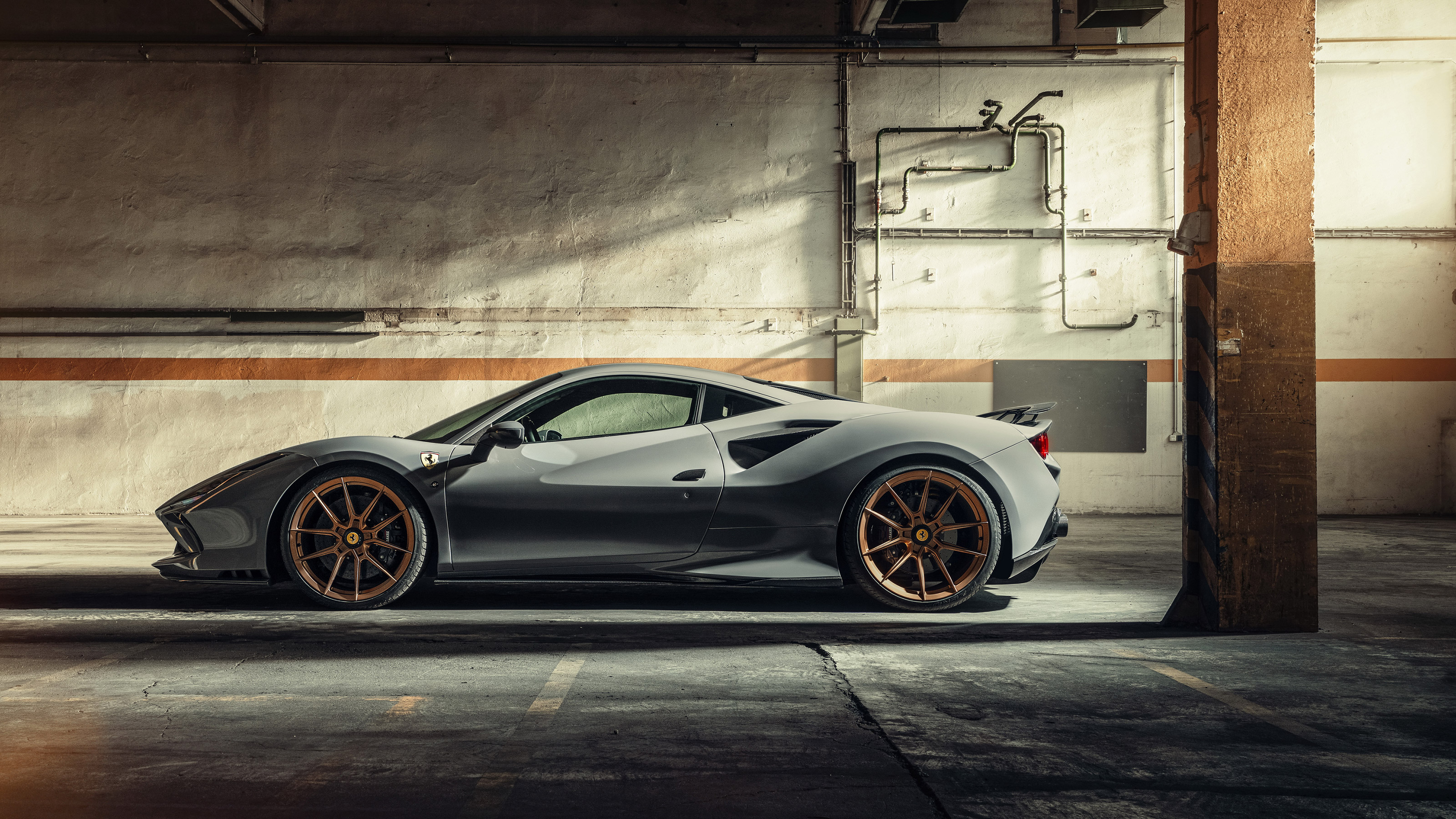 Novitec Ferrari F8 Tributo side