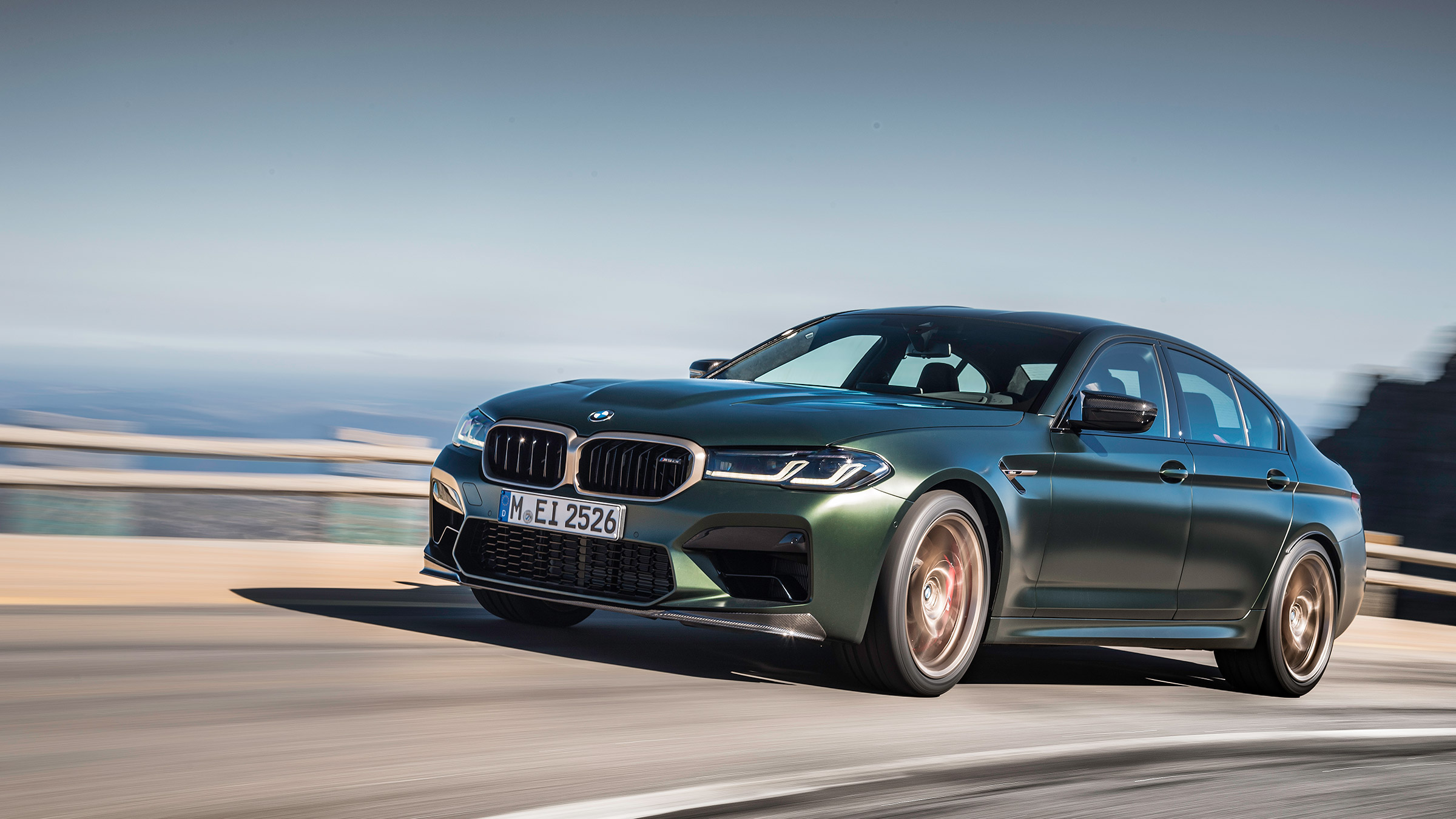 BMW M5 CS - front 2