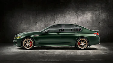 BMW M5 CS - studio side