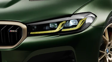 BMW M5 CS - studio lights