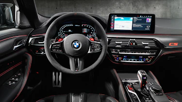 BMW M5 CS - dash