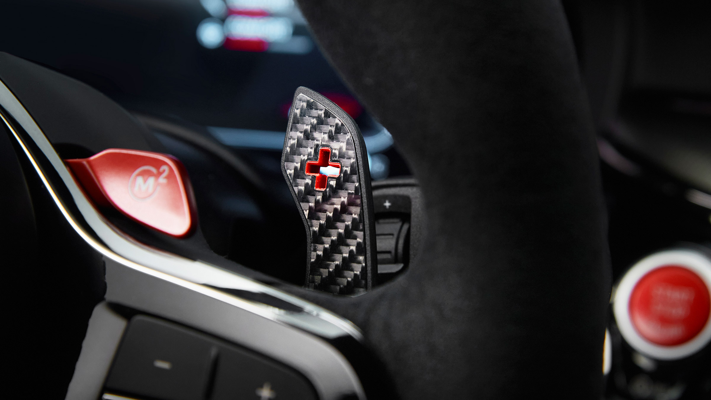 BMW M5 CS - paddle