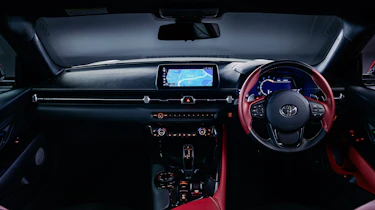 Toyota GR Supra 2.0 - dash