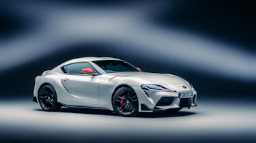 Toyota GR Supra 2.0 - front