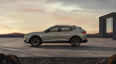 Cupra Formentor VZ5 revealed profile