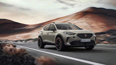 Cupra Formentor VZ5 revealed front quarter
