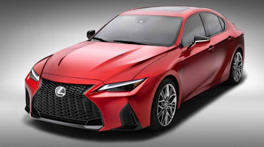 Lexus IS500 F Sport - front quarter