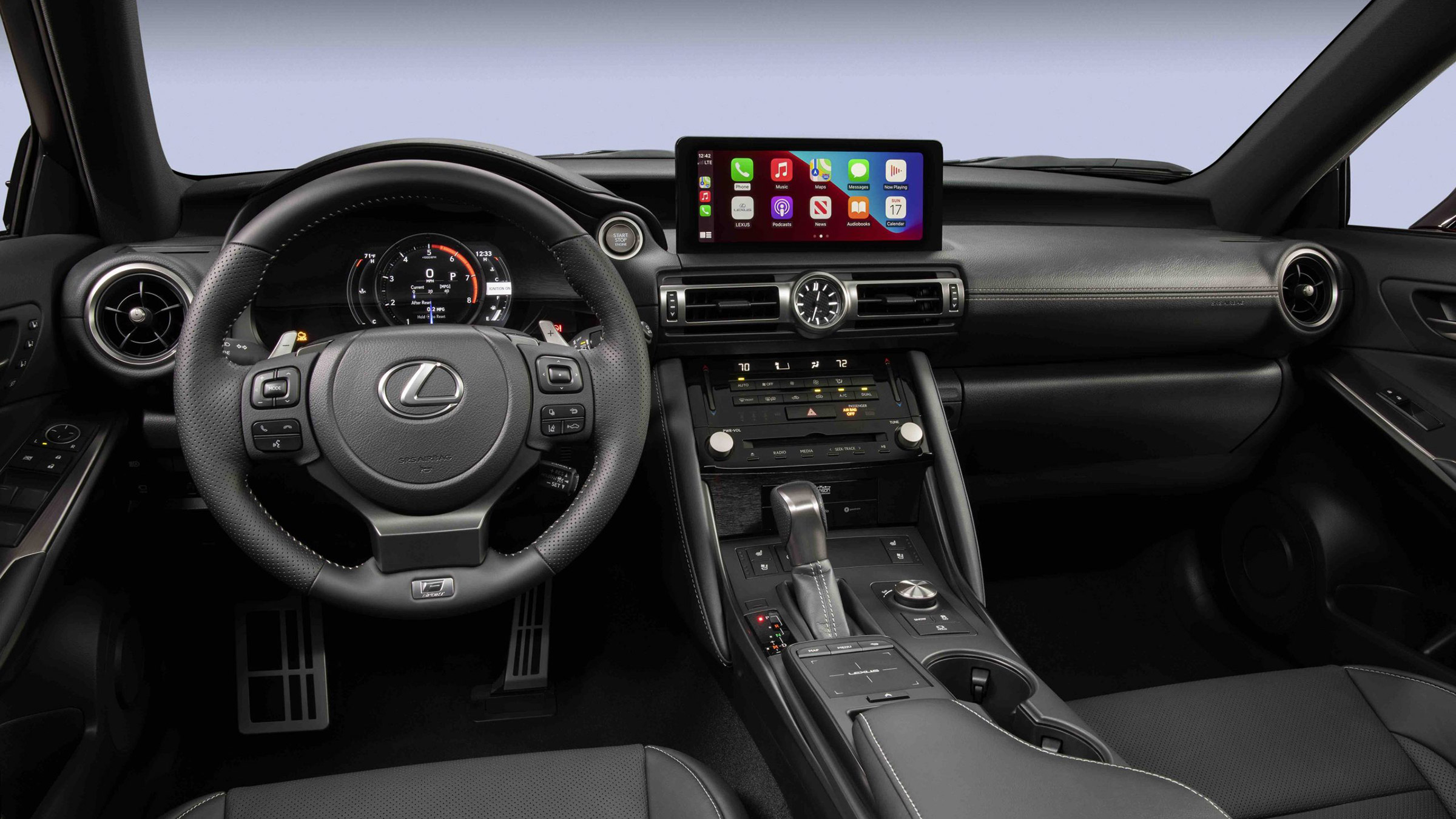 Lexus IS500 F Sport - dash