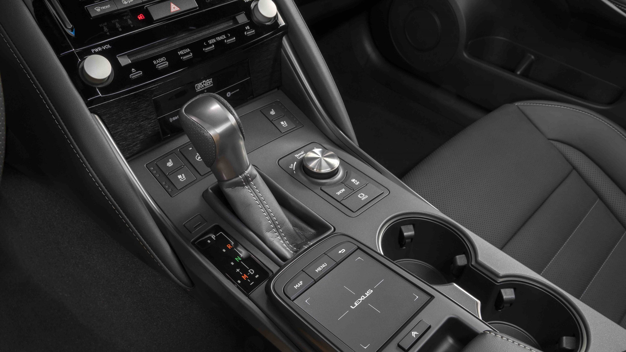 Lexus IS500 F Sport - console