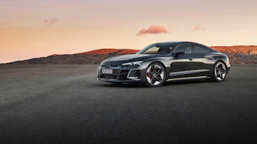 Audi RS e-tron GT - static
