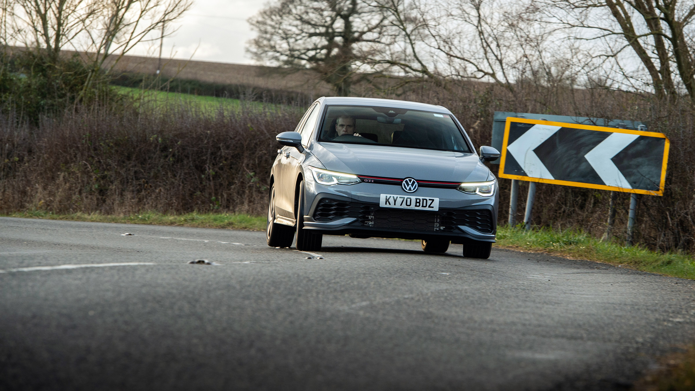Volkswagen Golf GTI Clubsport - cornering front